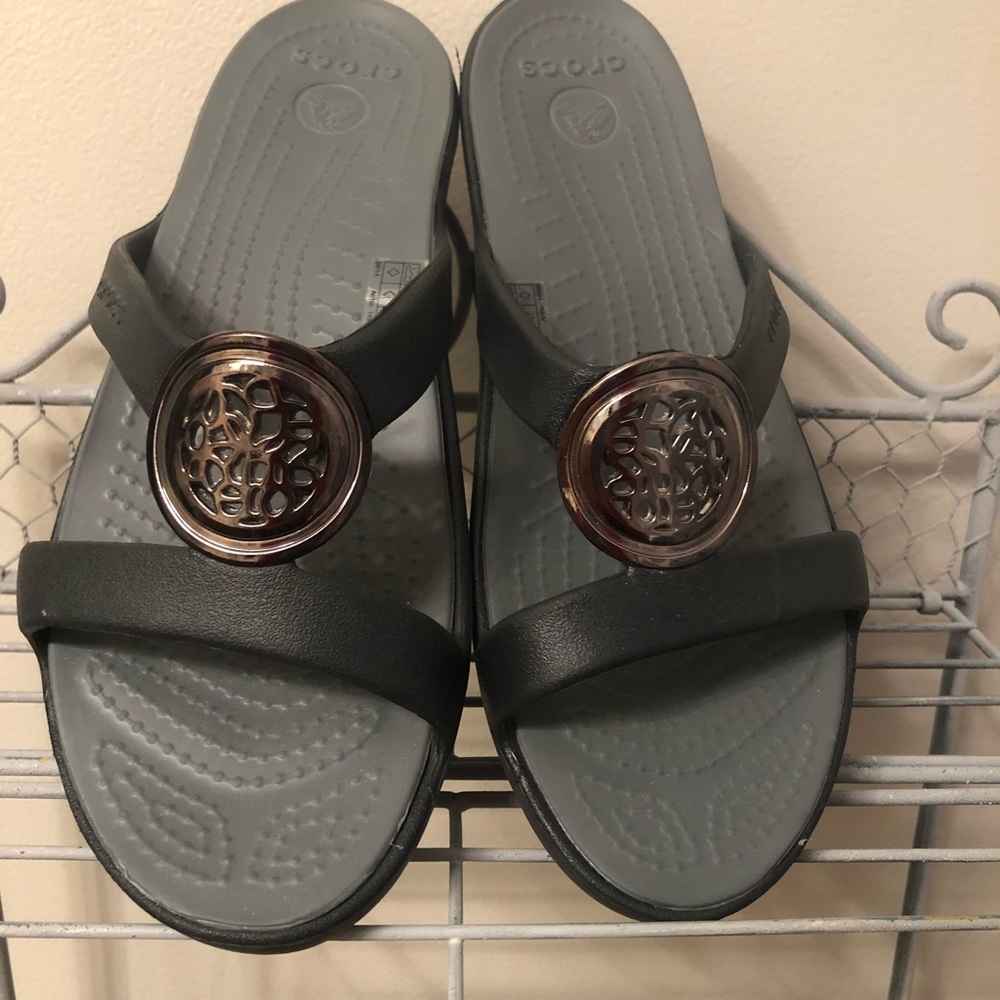 CROCS  Sanrah Slip On Sandals Black 8